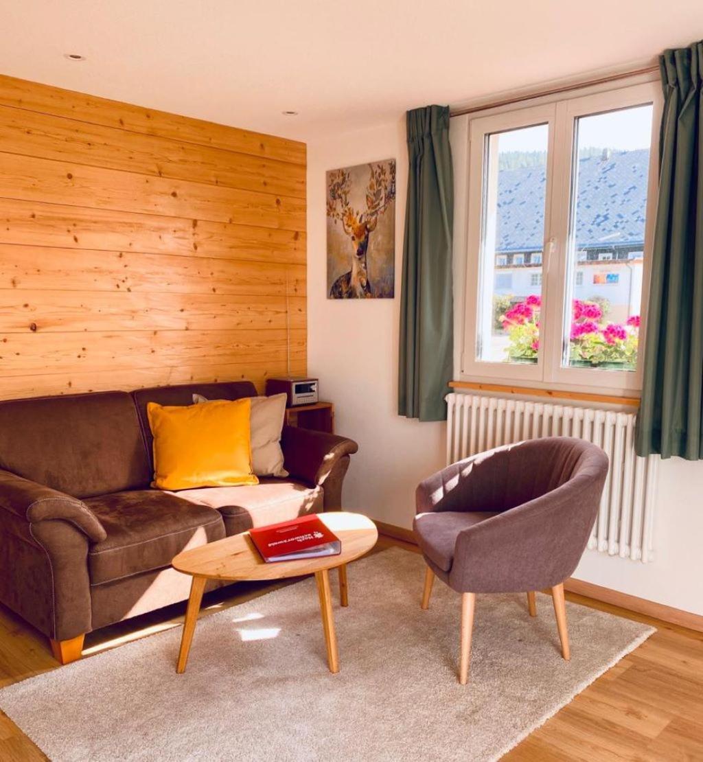 Gaestehaus Steiert Fewo Kuhbergblick Lenzkirch Exterior foto